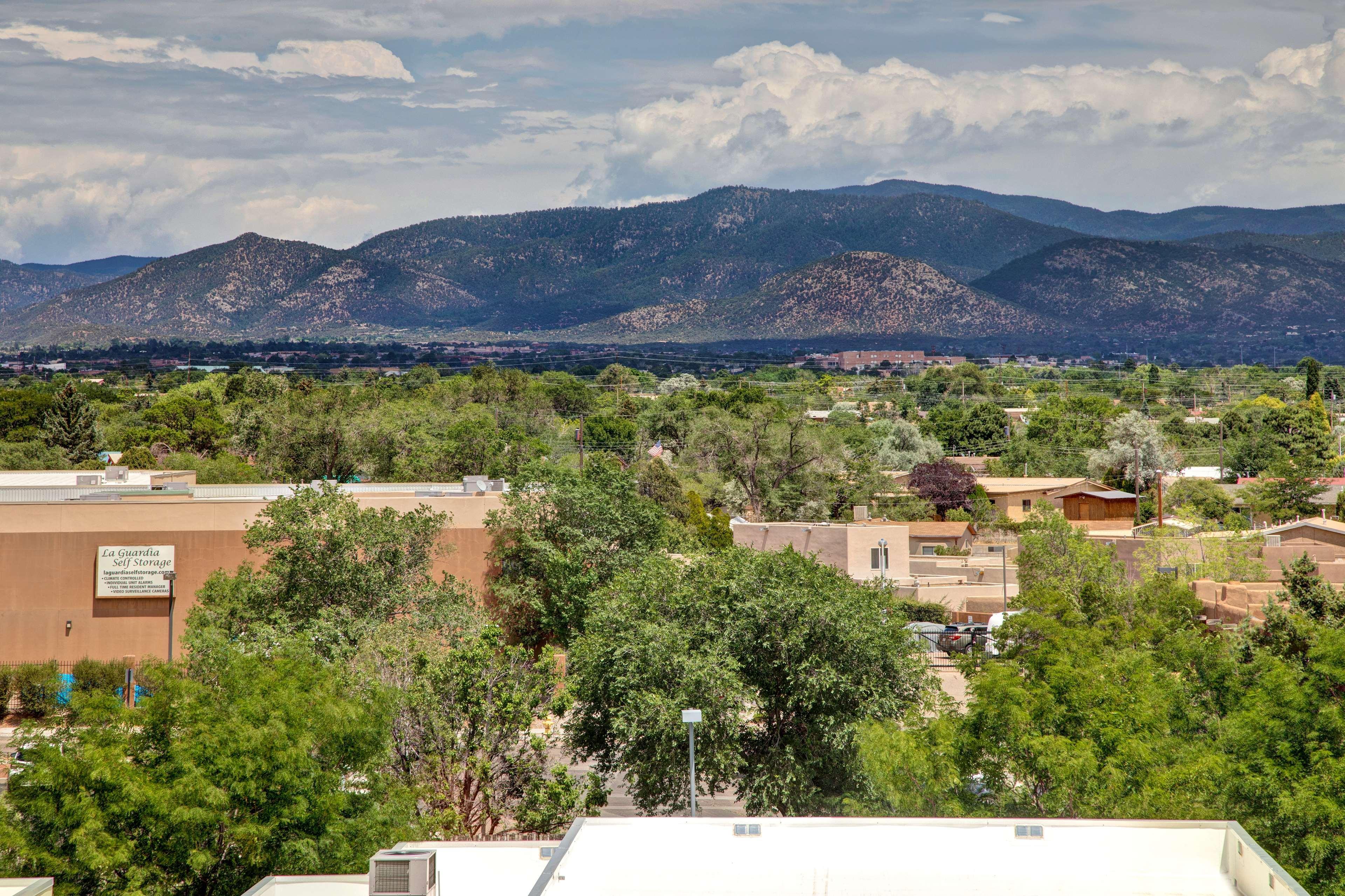Fairfield Inn & Suites By Marriott Santa Fe Exterior photo